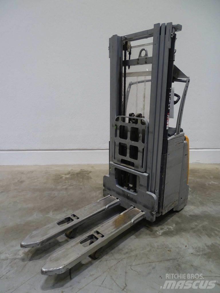 Still EXV-SF14I Empilhador para operador externo