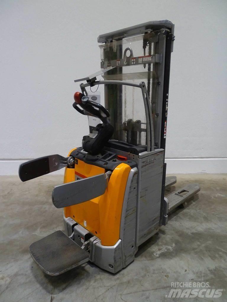 Still EXV-SF14I Empilhador para operador externo