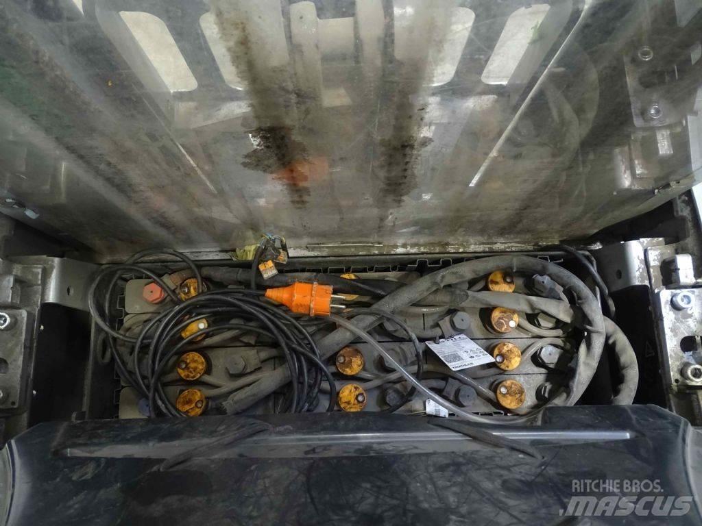 Still EXV-SF14I Empilhador para operador externo