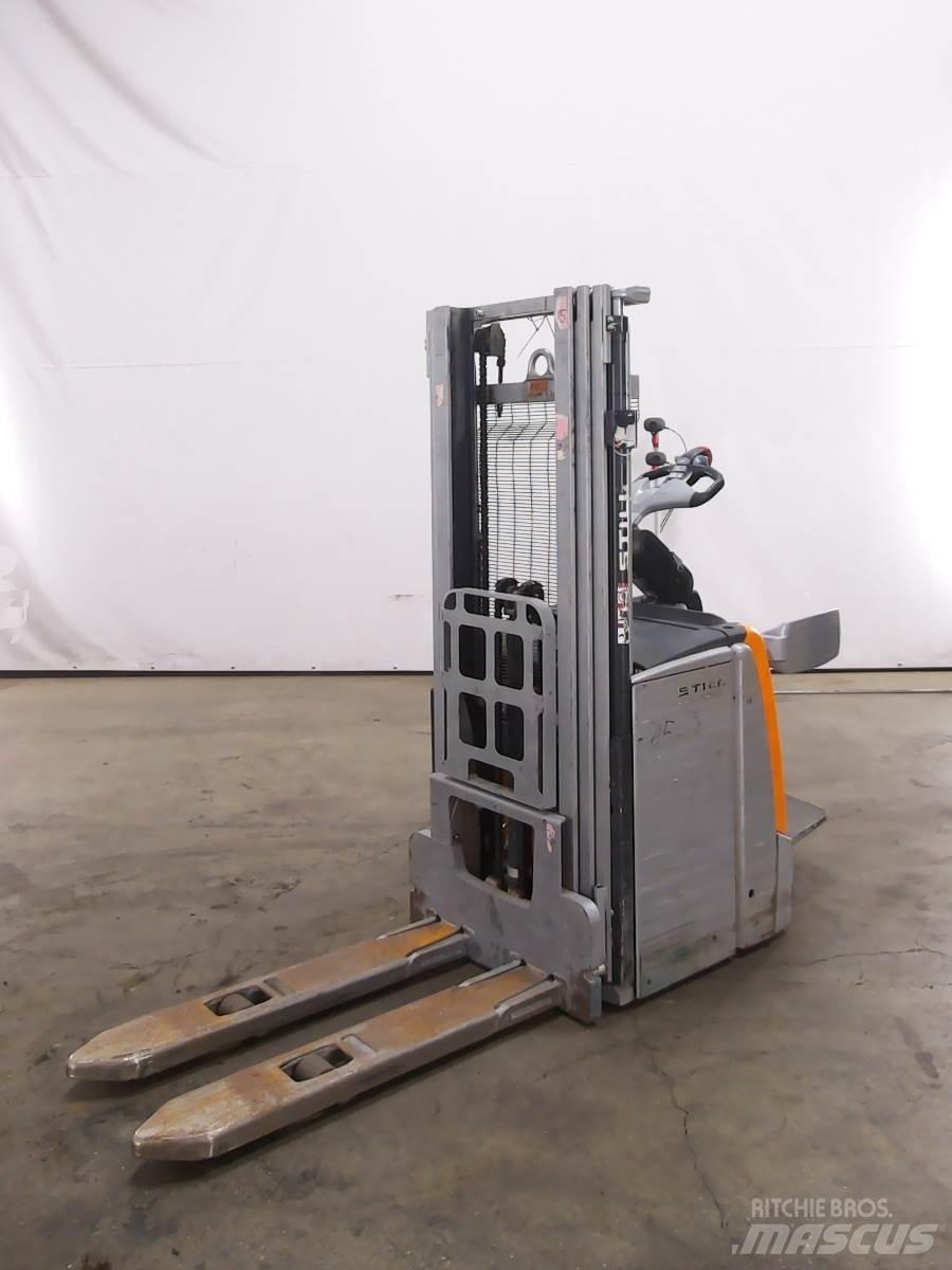 Still EXV-SF16 Empilhador para operador externo