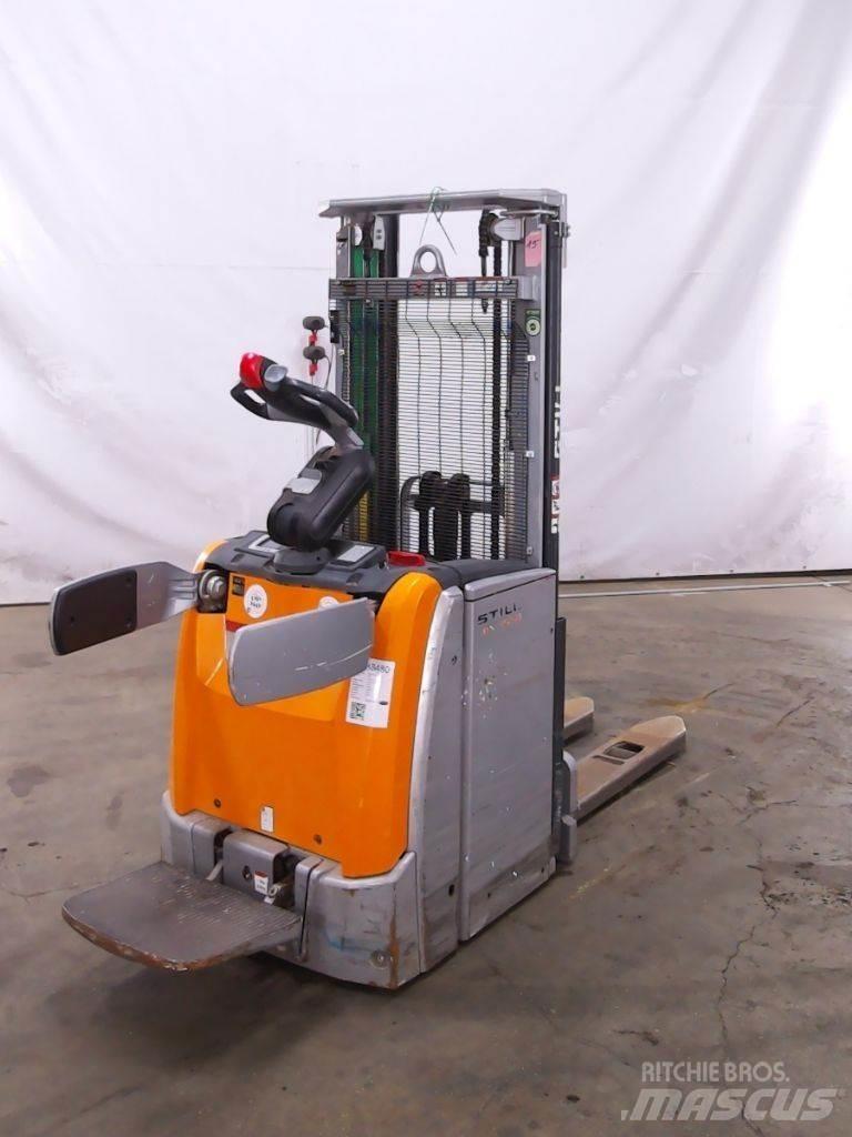 Still EXV-SF16 Empilhador para operador externo