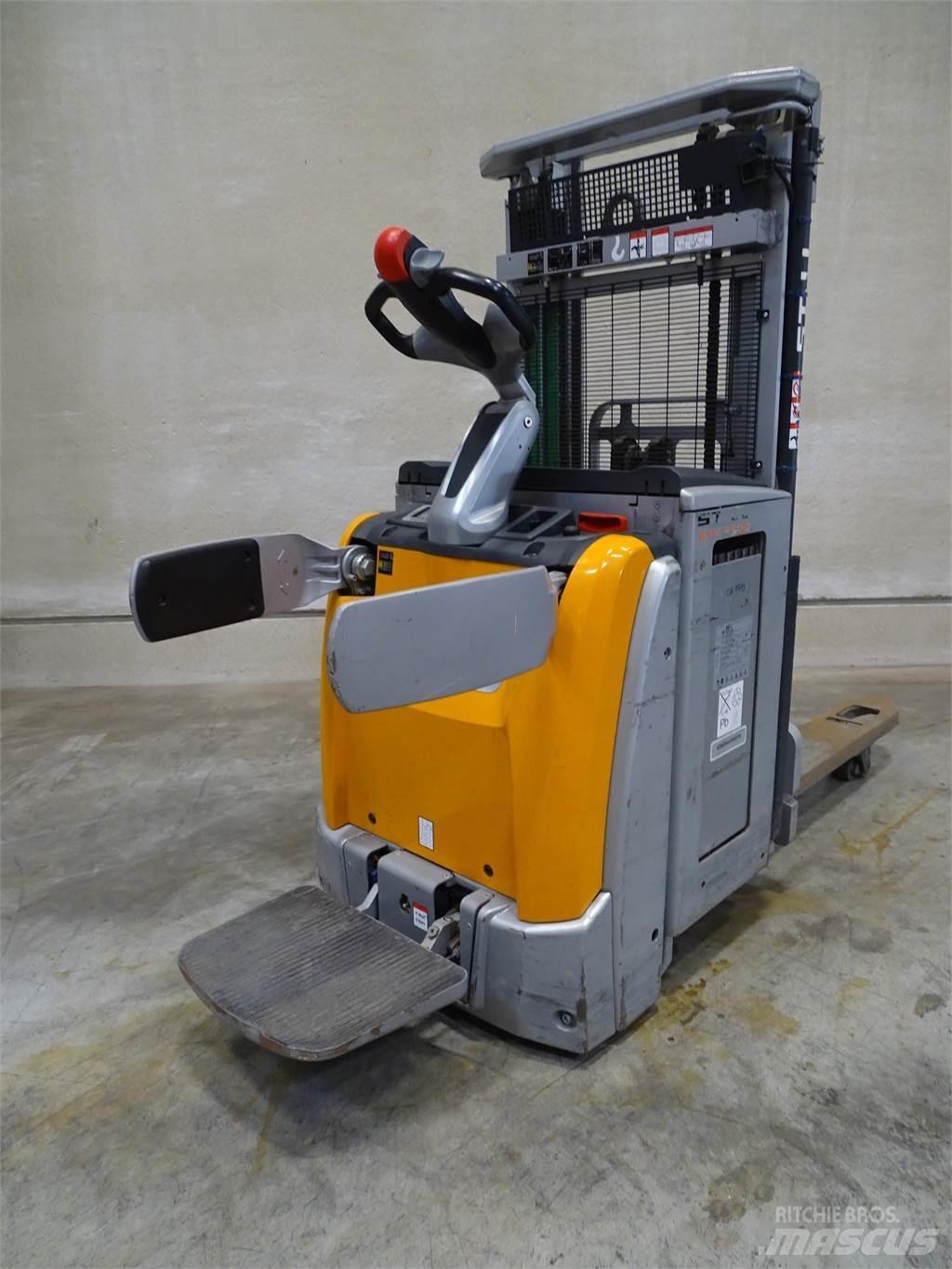Still EXV-SF16D Empilhador para operador externo