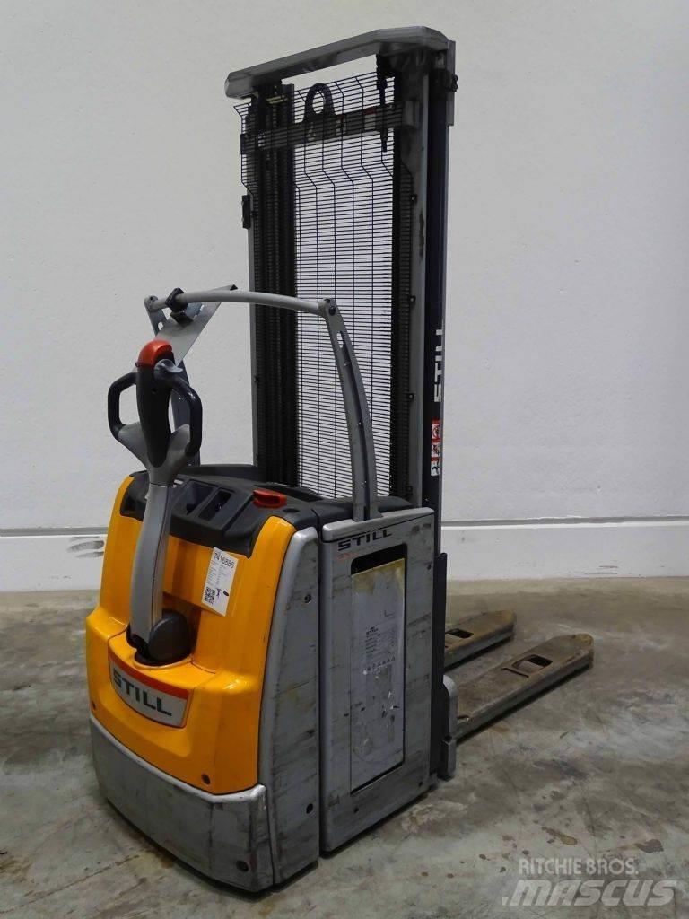 Still EXV14 Empilhador para operador externo