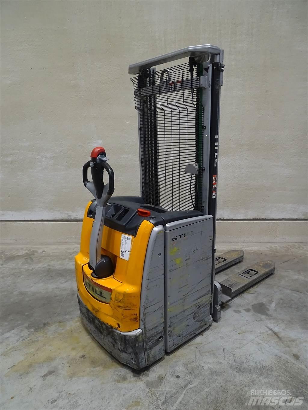 Still EXV16 Empilhador para operador externo