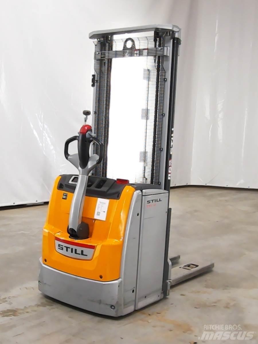 Still EXV16 Empilhador para operador externo