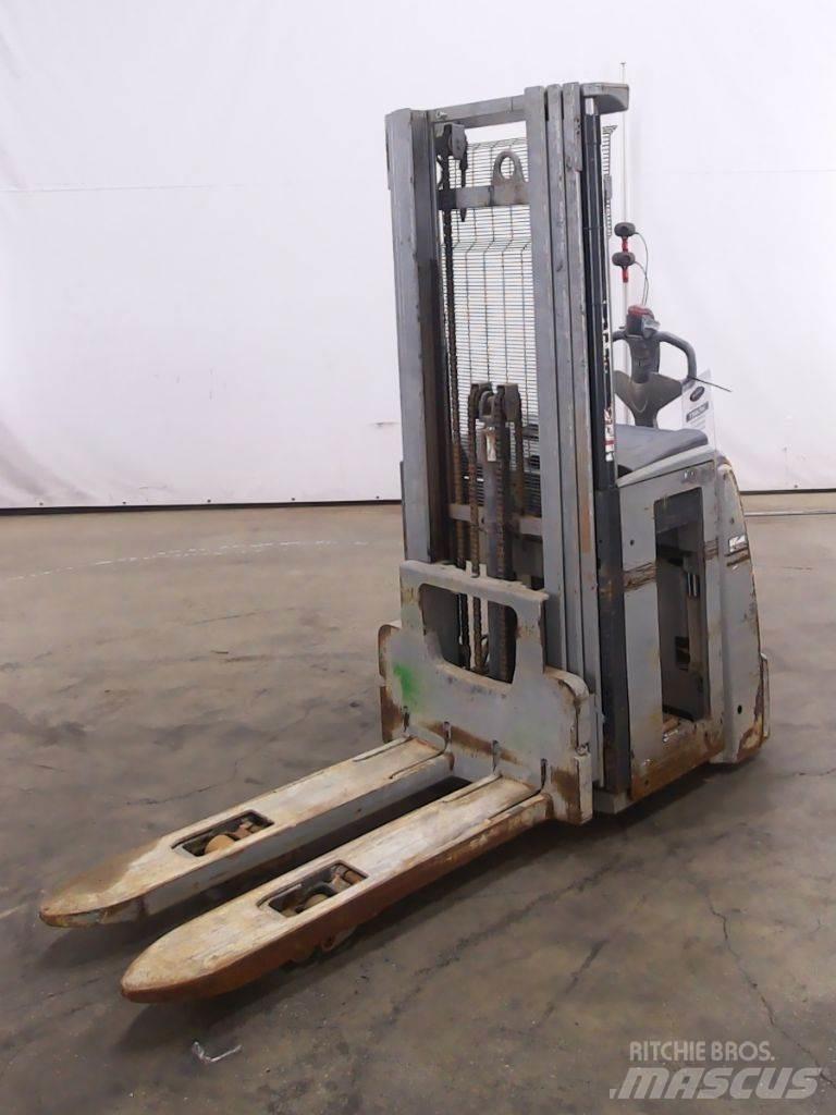 Still EXV20I Empilhador para operador externo