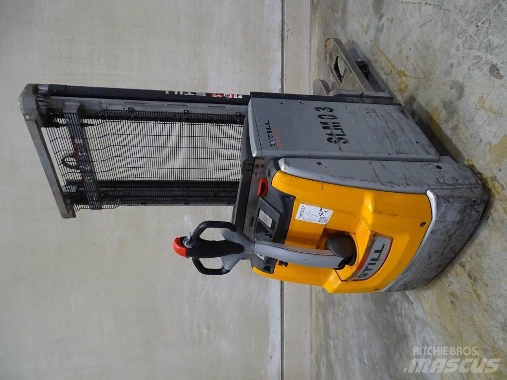 Still EXV20I Empilhador para operador externo