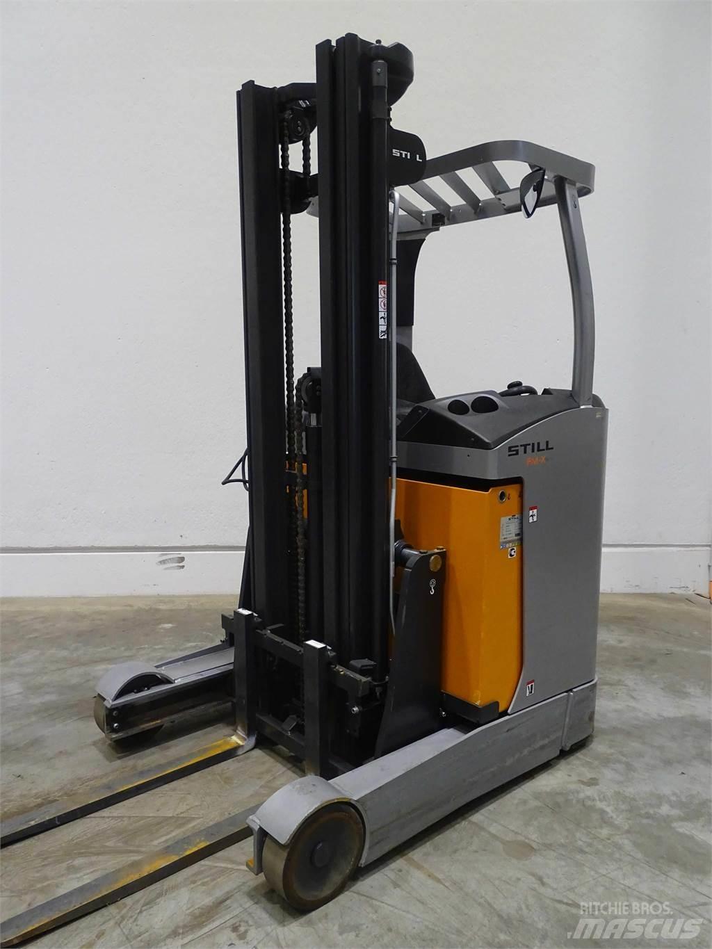 Still FM-X10 Empilhadores Elevadores