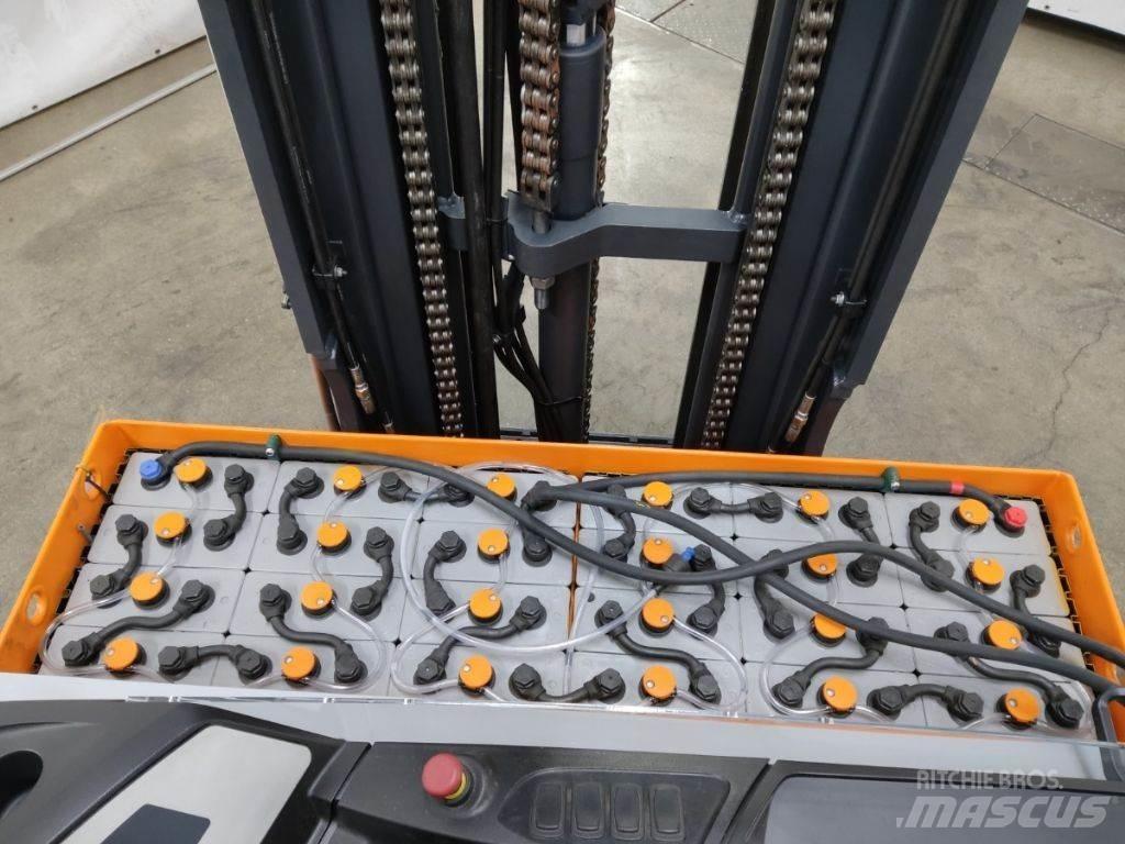 Still FM-X17 Empilhadores Elevadores