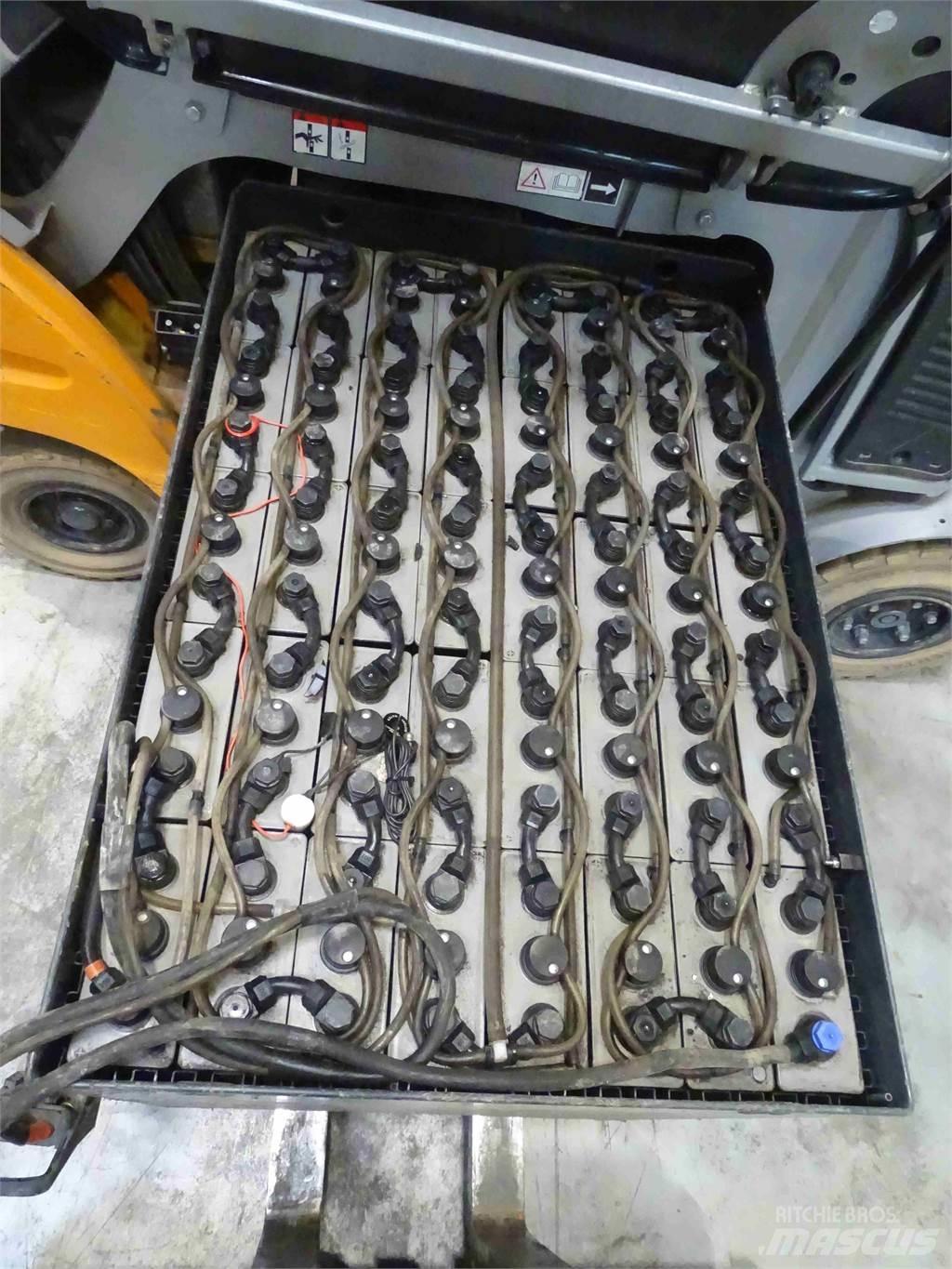 Still RX60-25/600 Empilhadores eléctricos