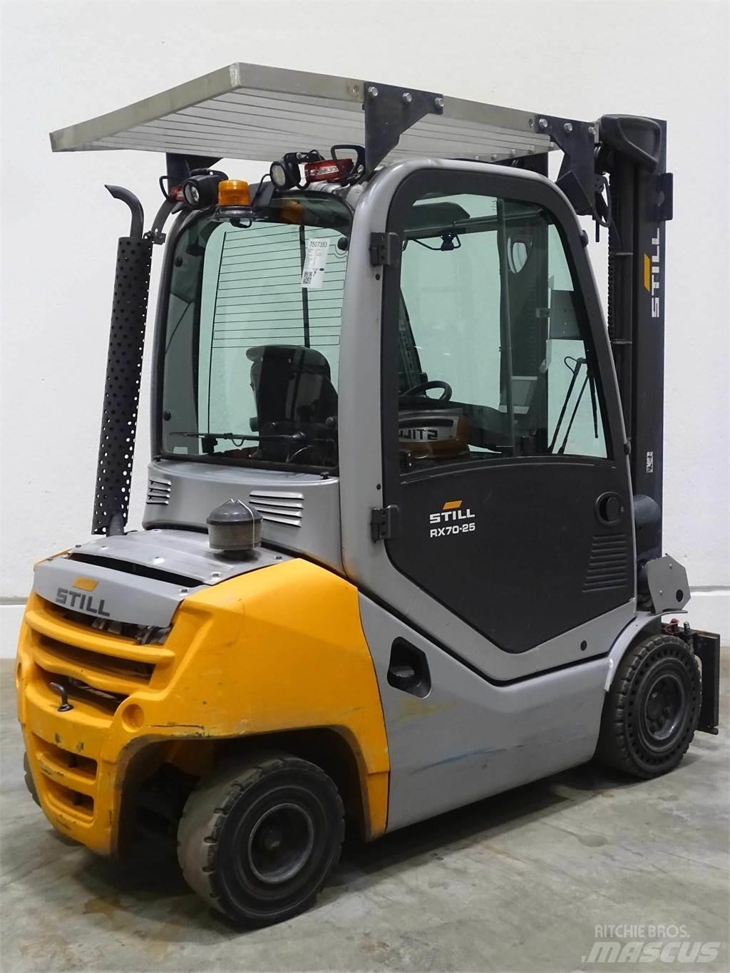 Still RX70-25 Empilhadores Diesel
