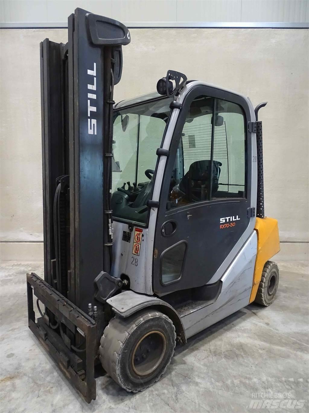 Still RX70-30 Empilhadores Diesel