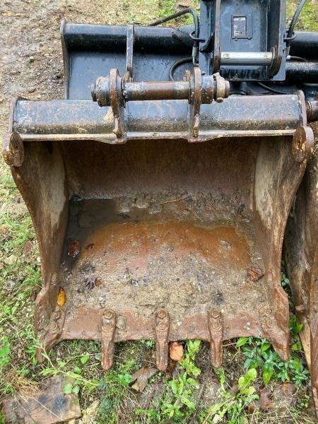 JCB 85Z-2 Escavadoras de rastos