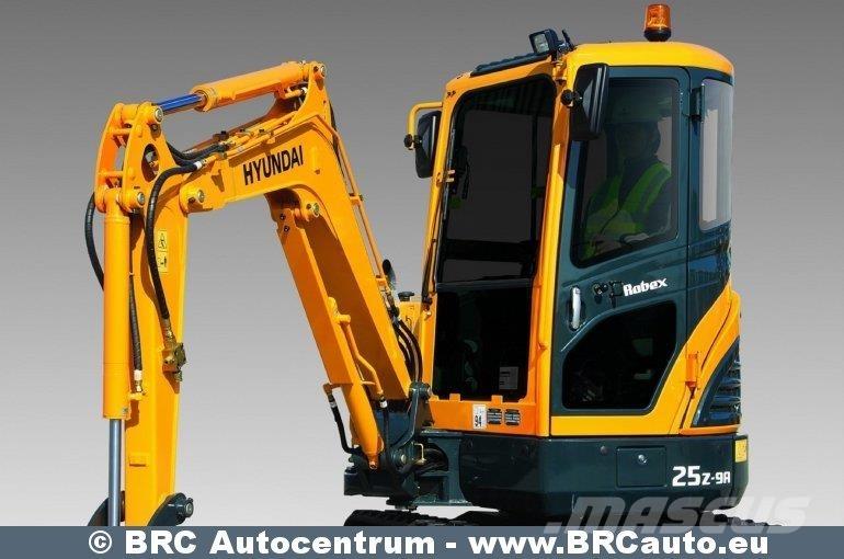 Hyundai R25Z-9AK Mini Escavadoras <7t