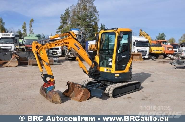 Hyundai R25Z-9AK Mini Escavadoras <7t