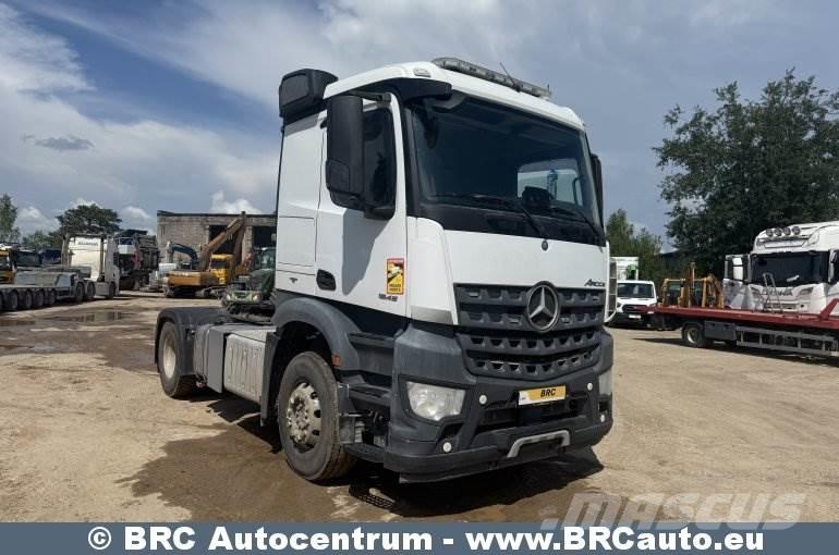 Mercedes-Benz Arocs Tractores (camiões)