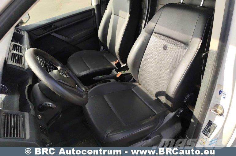 Volkswagen Caddy Caixa fechada