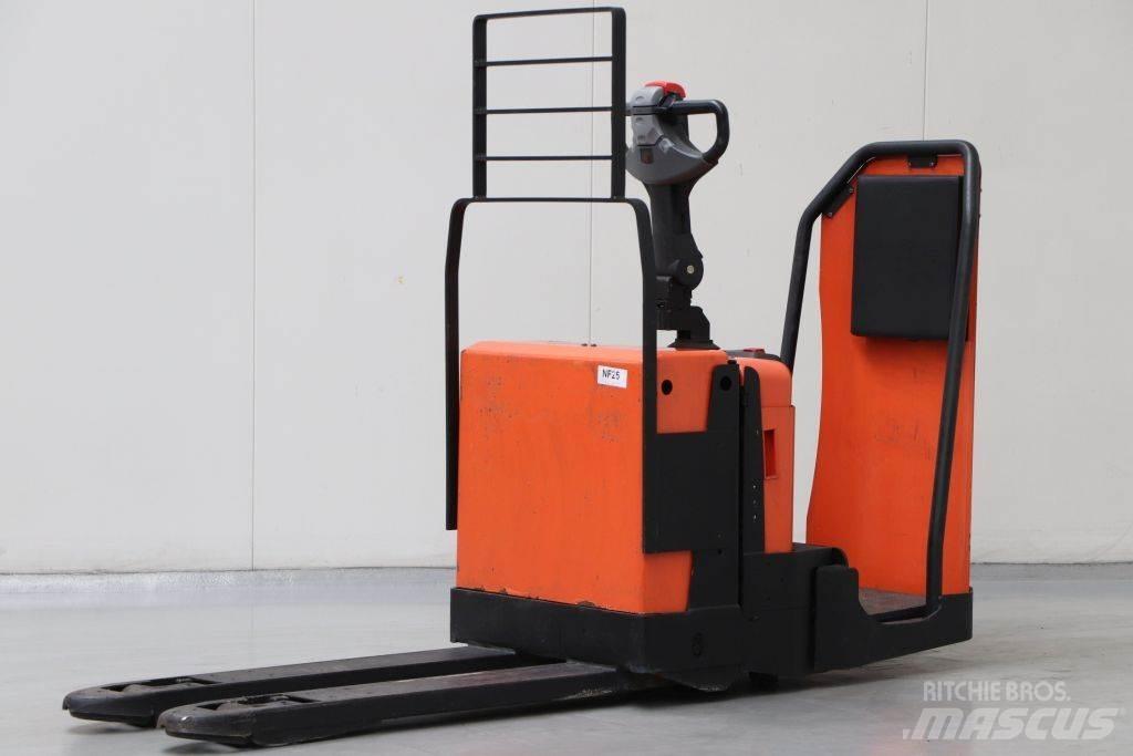 BT LPE200/8 Porta palettes