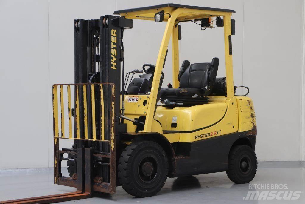 Hyster H2.5XT Empilhadores a gás