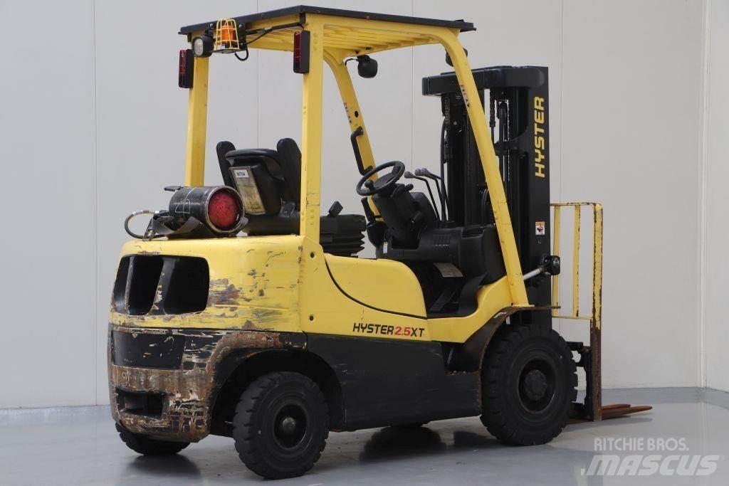 Hyster H2.5XT Empilhadores a gás