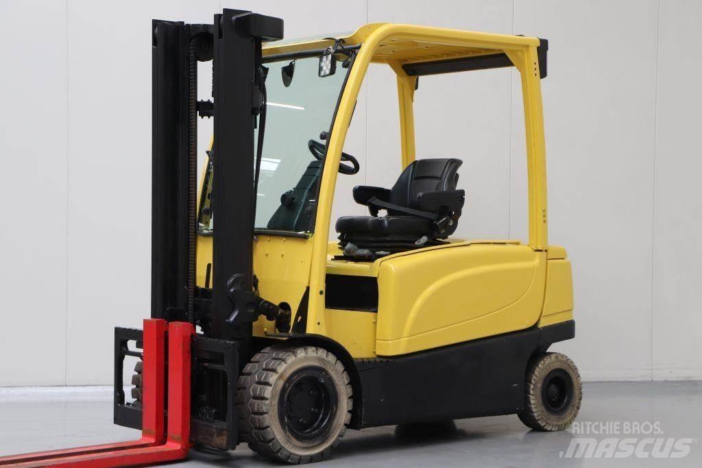 Hyster J3.0XN Empilhadores eléctricos