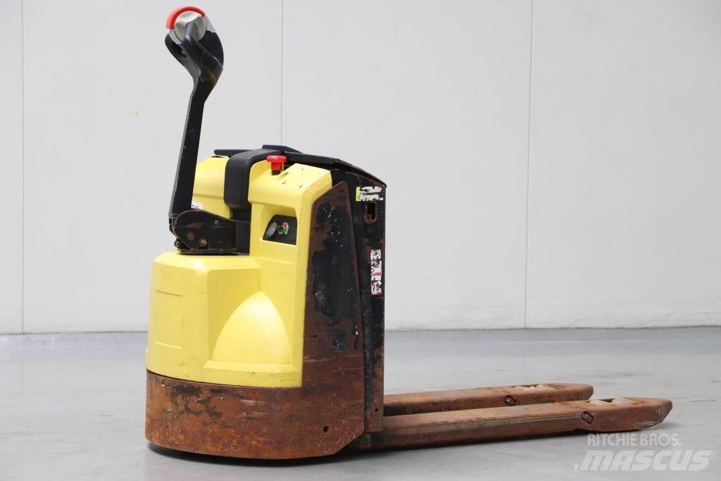 Hyster P1.8 Porta palettes