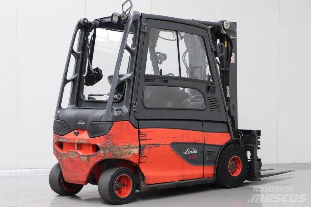 Linde E25L-01 Empilhadores eléctricos