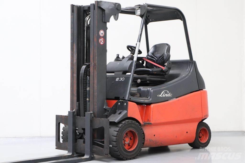 Linde E30/600-02 Empilhadores eléctricos