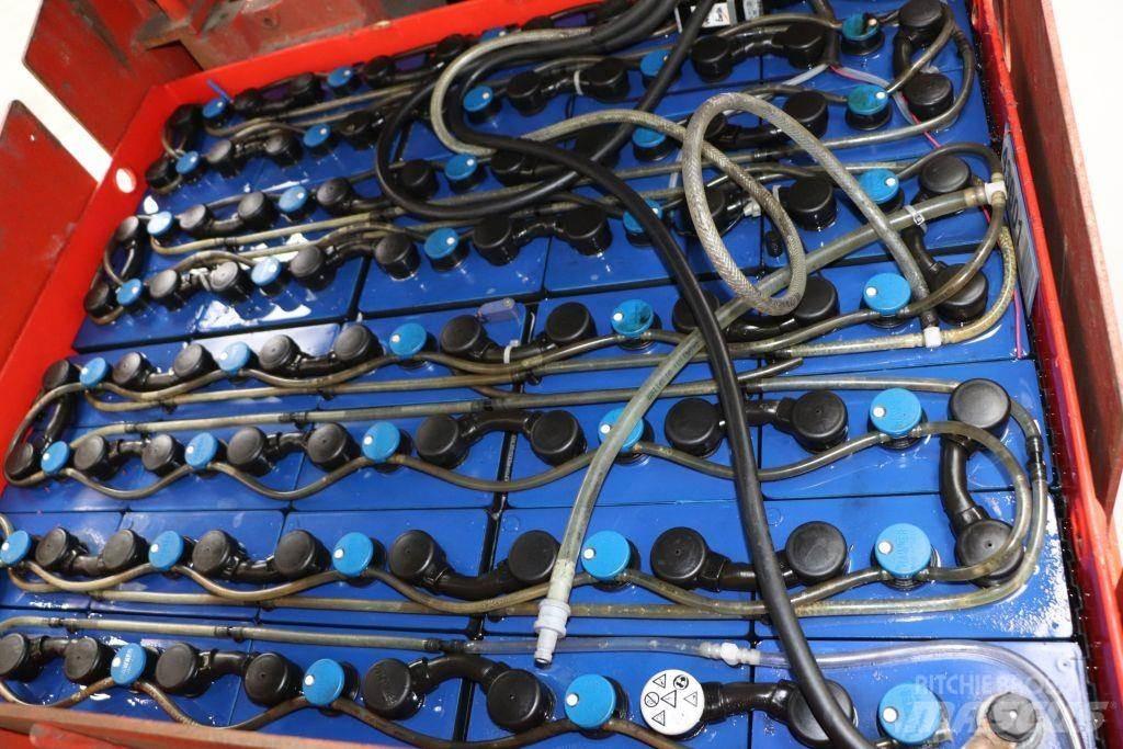 Linde E30S-03/600 Empilhadores eléctricos