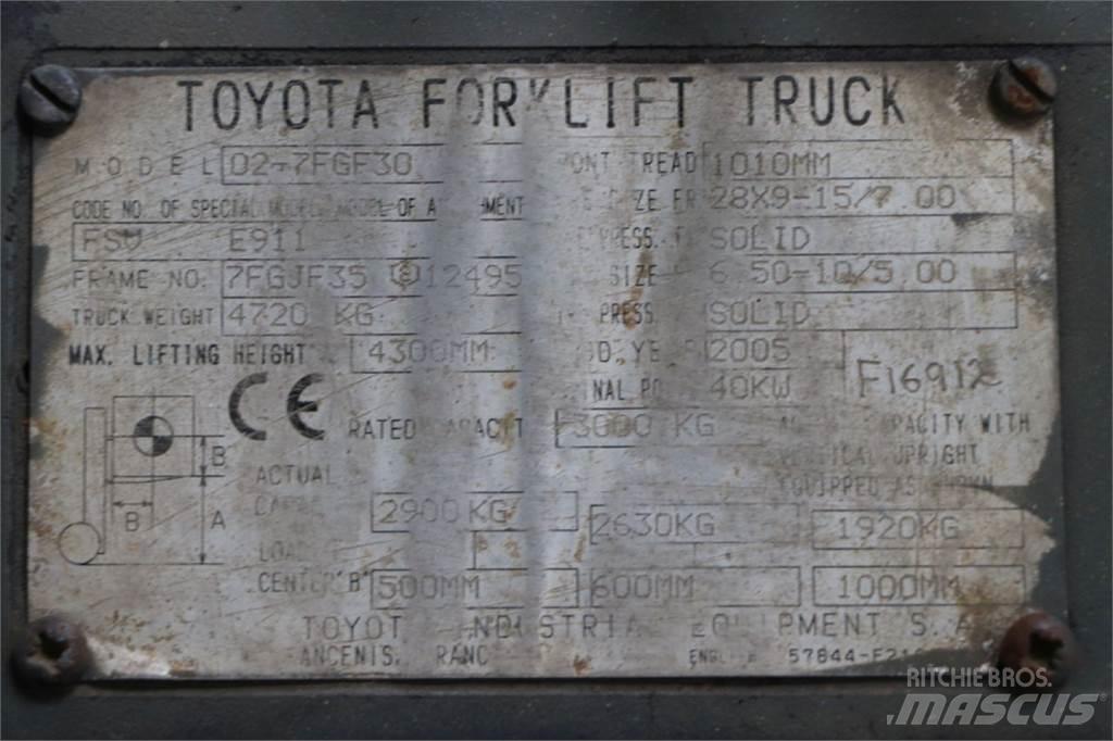 Toyota 02-7FGF30 Empilhadores a gás