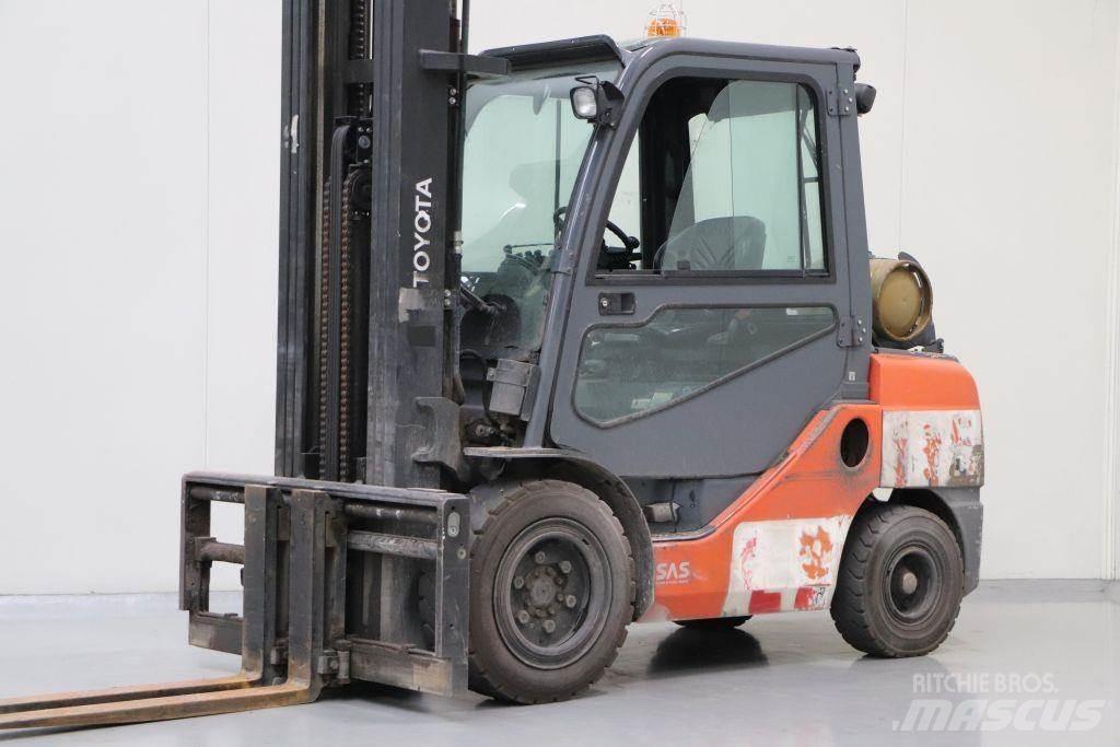 Toyota 02-8FGJF35 Empilhadores a gás