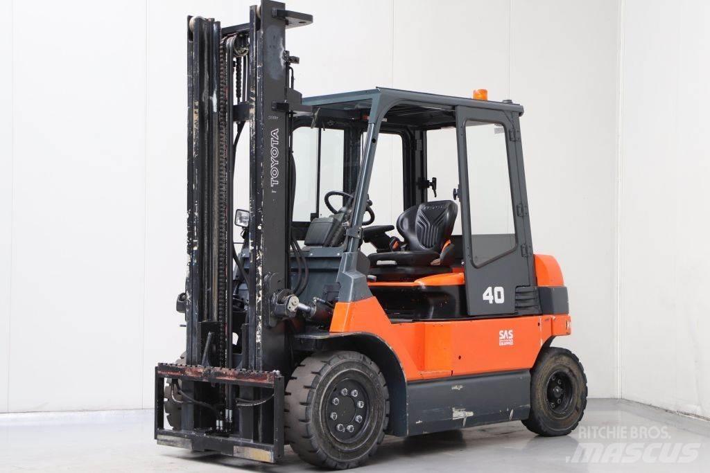 Toyota 7FBMF40 Empilhadores eléctricos