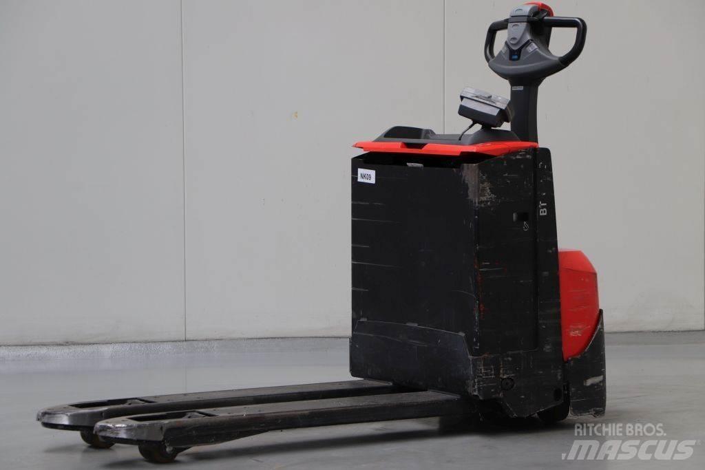 Toyota LWE200 Porta palettes