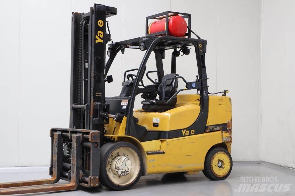 Yale GLC70VX Empilhadores a gás