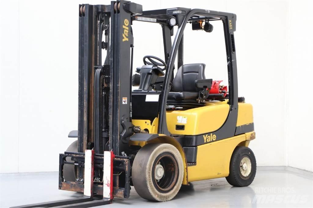 Yale GLP25VX Empilhadores a gás