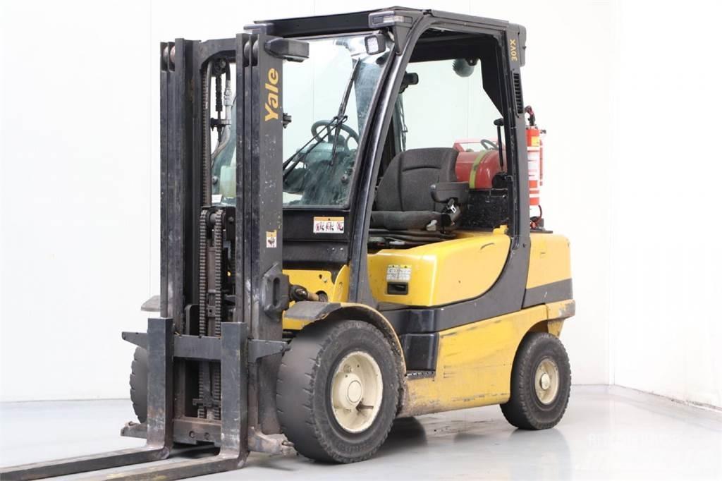 Yale GLP30VX Empilhadores a gás