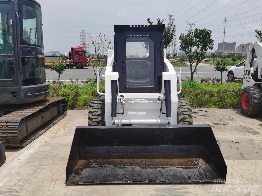 Bobcat S 130 Carregadoras de direcção deslizante