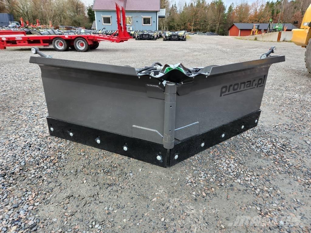 Pronar PUV 2600 Lâminas de neve e arados