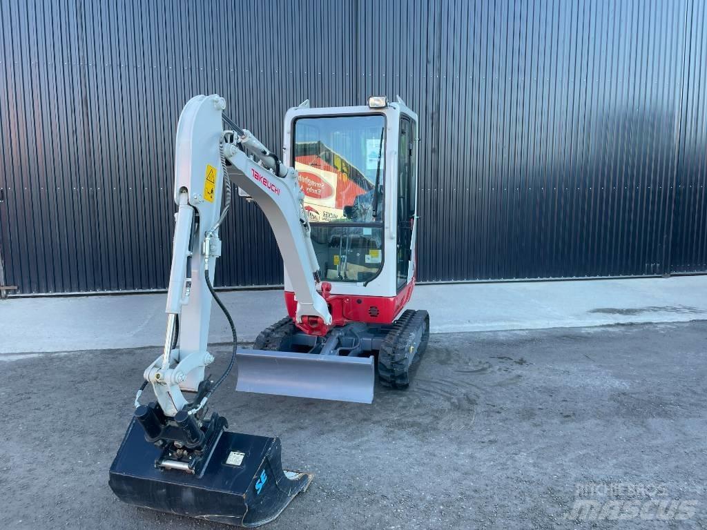 Takeuchi TB 216 Mini Escavadoras <7t