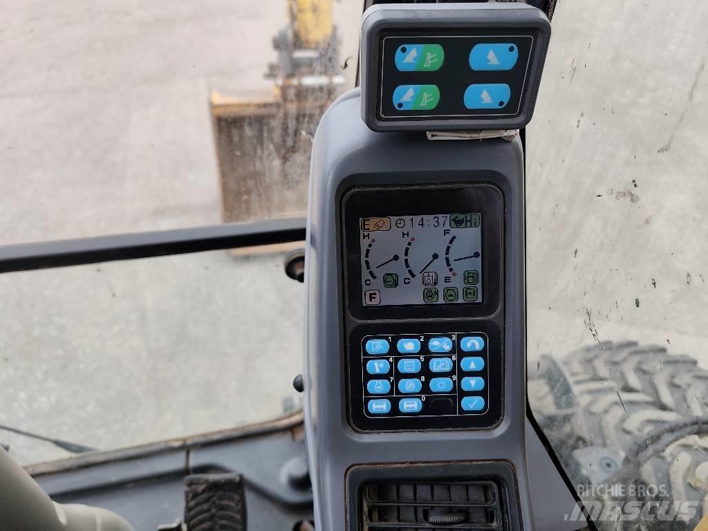 Komatsu PW 160-7E0 Escavadoras de rodas