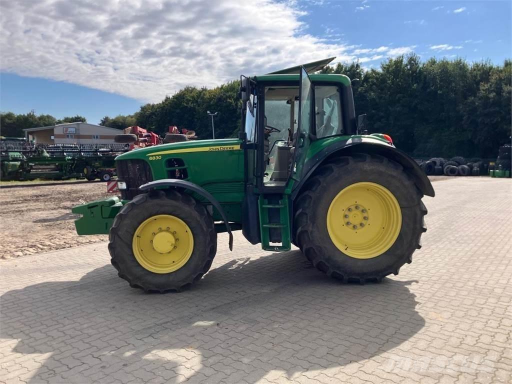John Deere 6830 Tratores Agrícolas usados