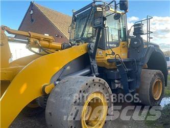 Komatsu WA 470 Pás carregadoras de rodas