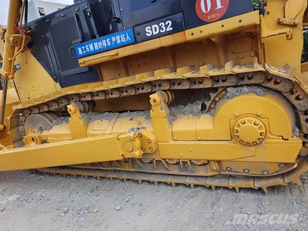 Shantui SD 32 Dozers - Tratores rastos