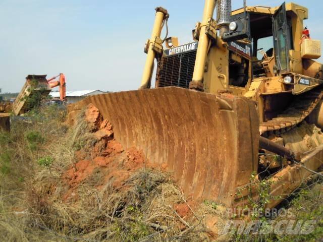 CAT D 8 L Dozers - Tratores rastos