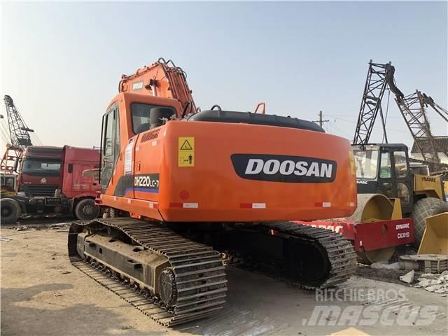 Doosan DH 220LC-7 Escavadoras de rastos