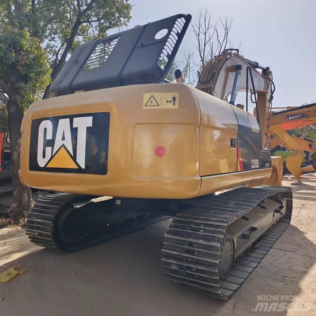 CAT 320 D Escavadoras de rastos