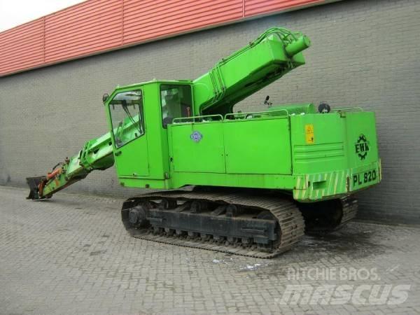  PL820R Escavadoras especiais