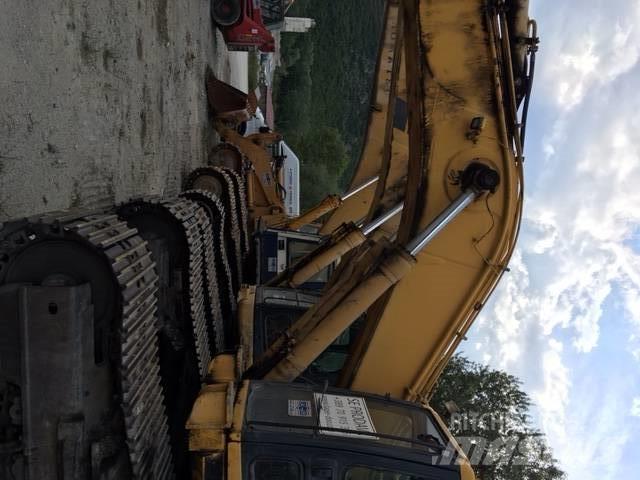 Komatsu 450 Escavadoras de rastos
