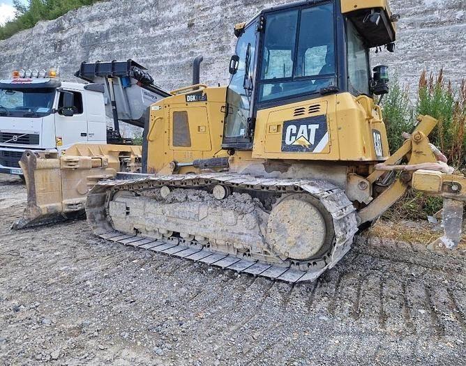 CAT D6K LGP Dozers - Tratores rastos