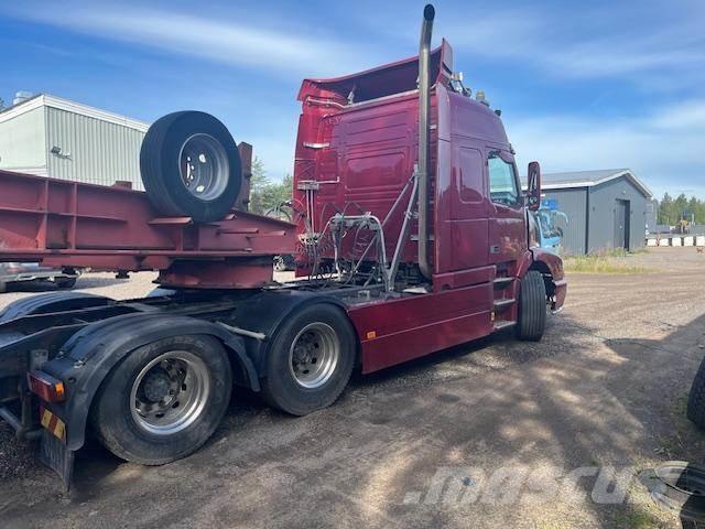 Volvo NH 12 Tractores (camiões)